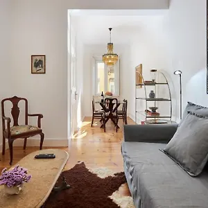 Charming Central Appartamento Lisbona